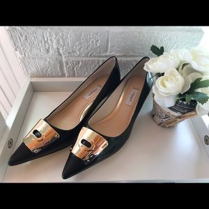COACH NWOT Lawrence Heels